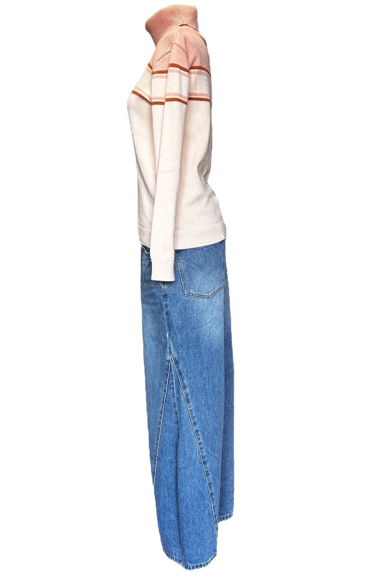 Pre-Owned Chloé Two-Tone Logo Turtleneck Sweater