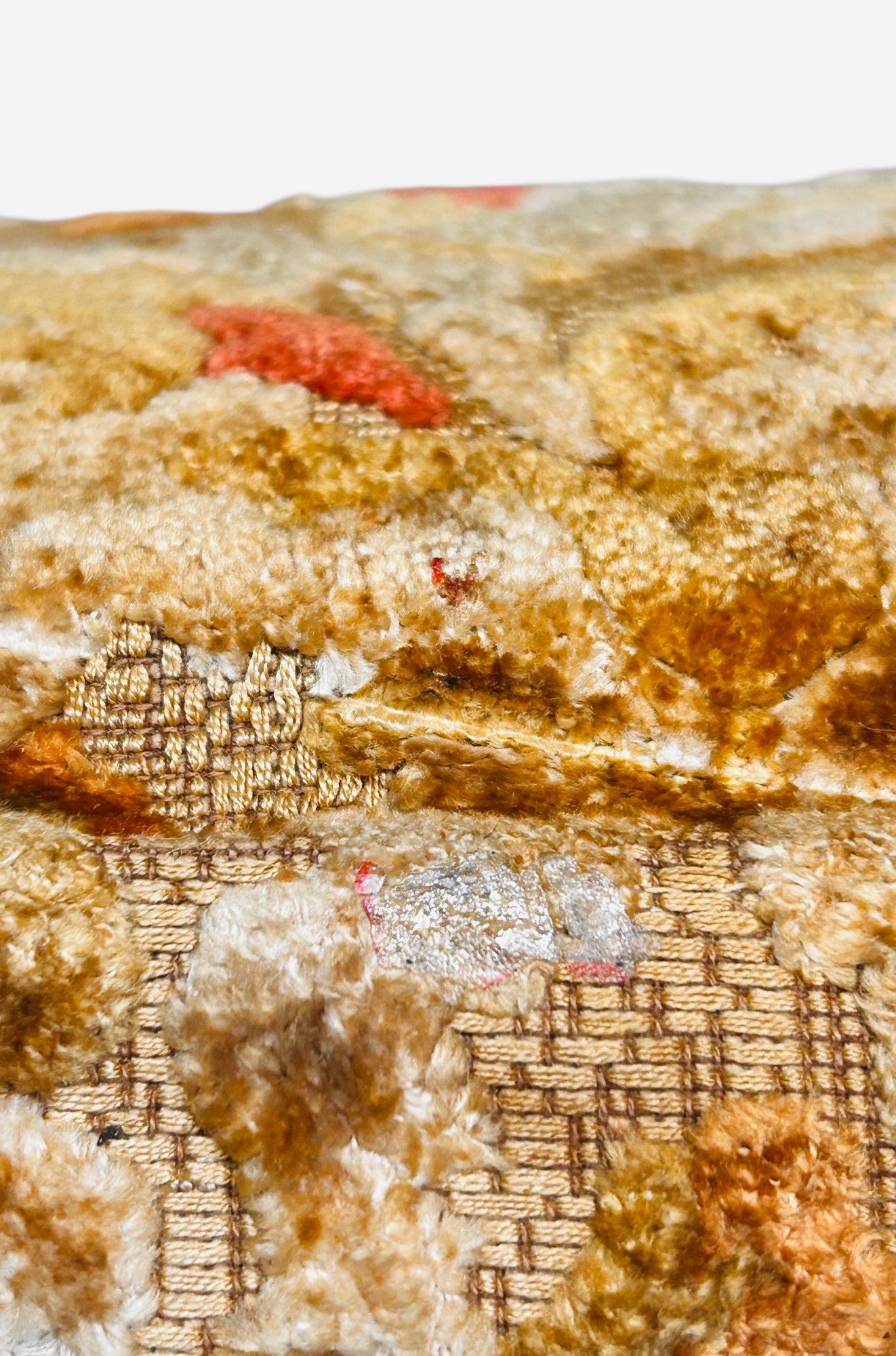 Vintage - Flowers Pattern Carpet Handbag ( Sold AS IS )