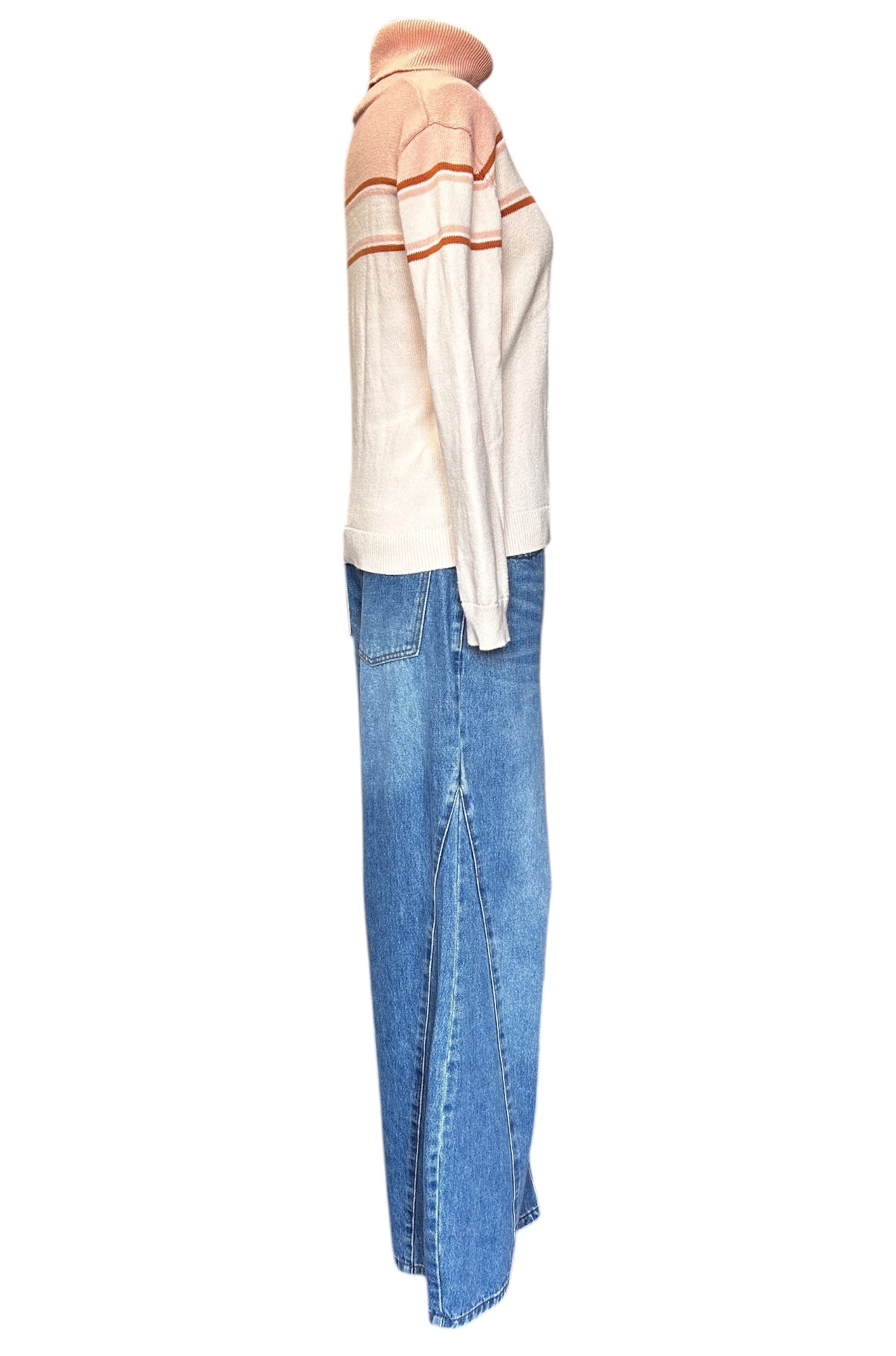 Pre-Owned Chloé Two-Tone Logo Turtleneck Sweater