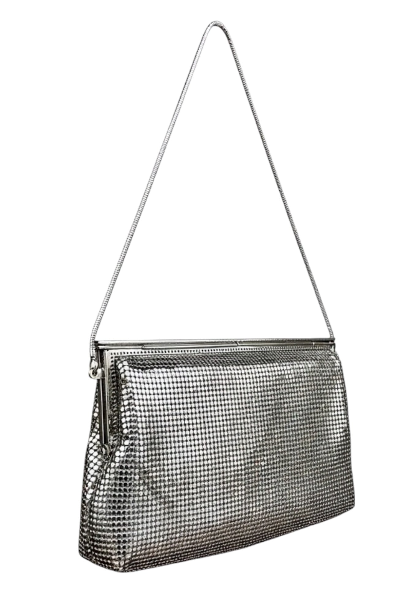 Pre-Owned - Vintage Silver Real Metal Chainmail Clutch