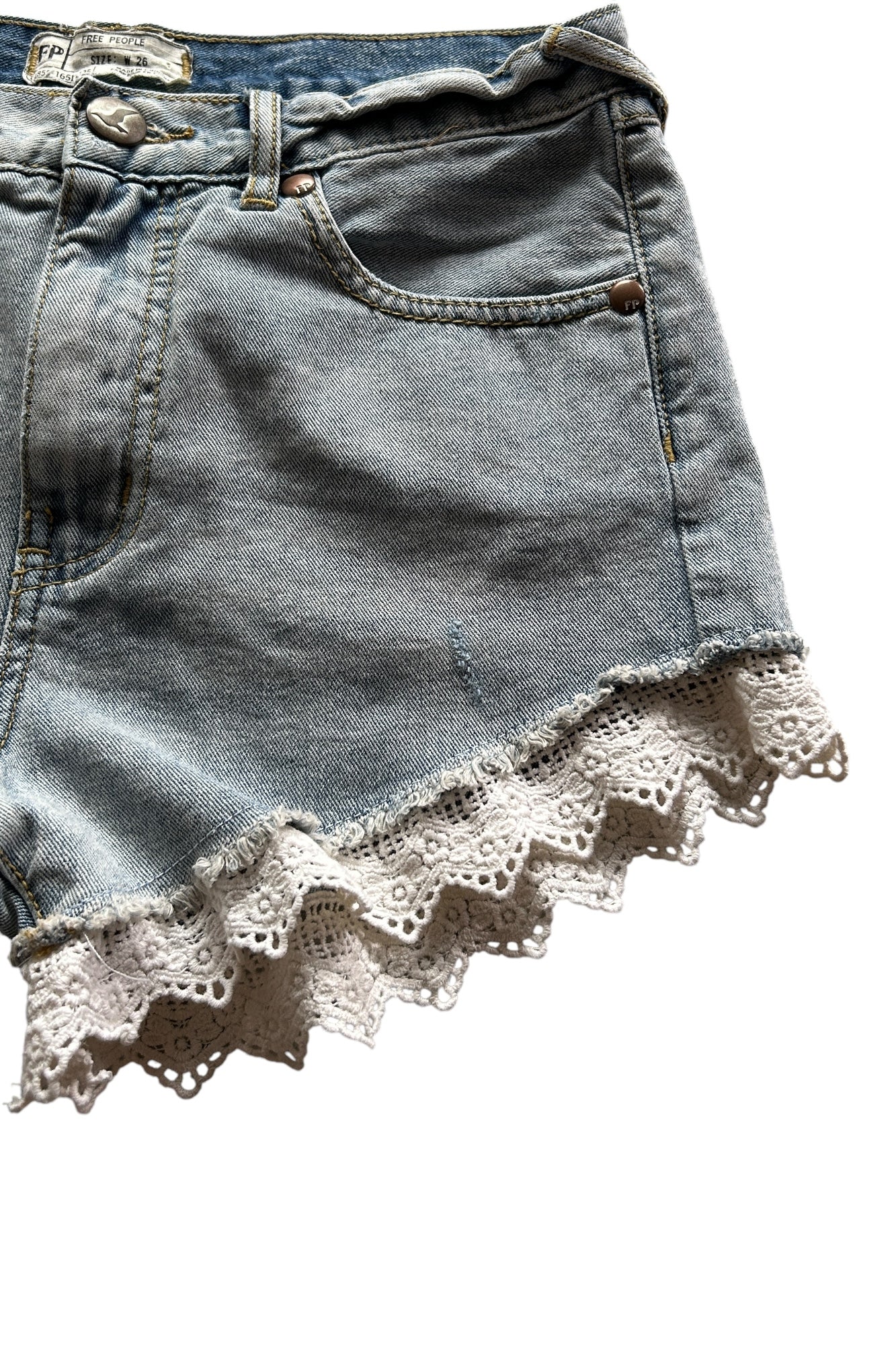 Pre-Owned Free People Crochet Lace Denim Shorts
