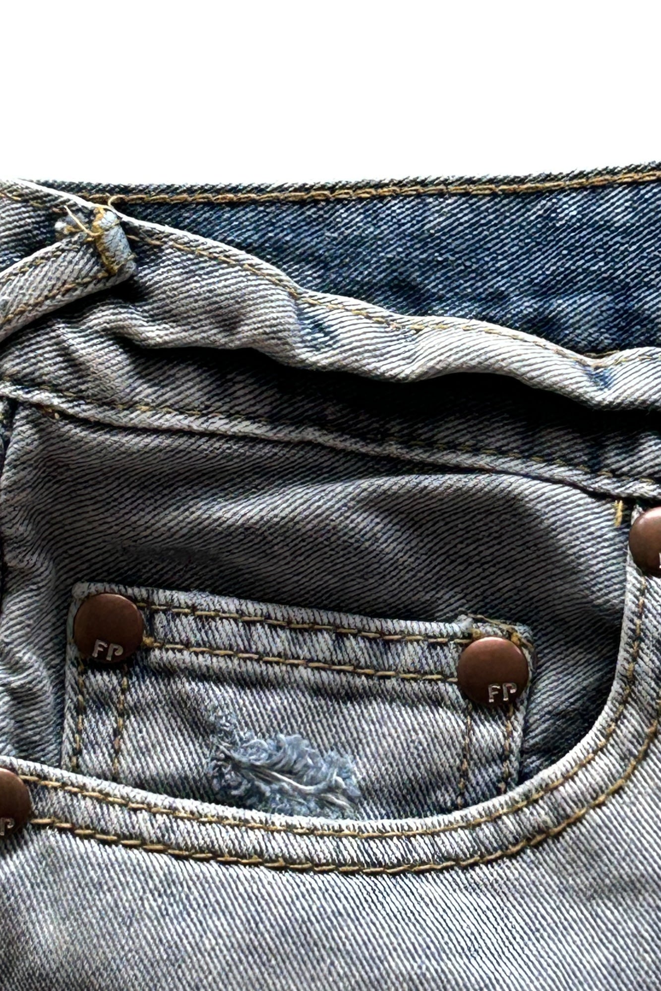 Pre-Owned Free People Crochet Lace Denim Shorts