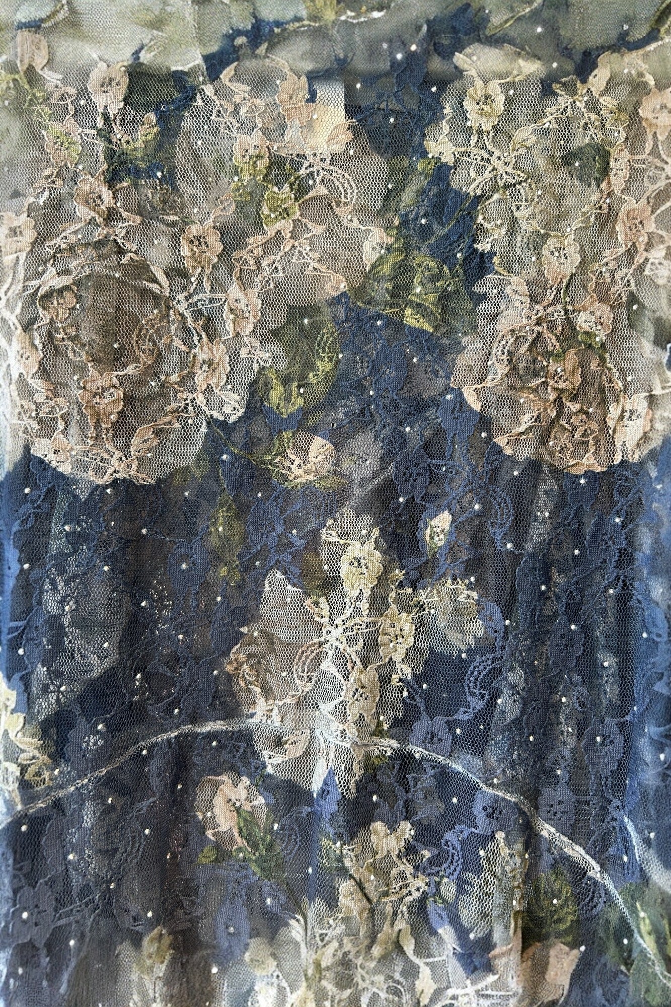 Nancy Floral Pattern Rhinestone Lace Cardigan