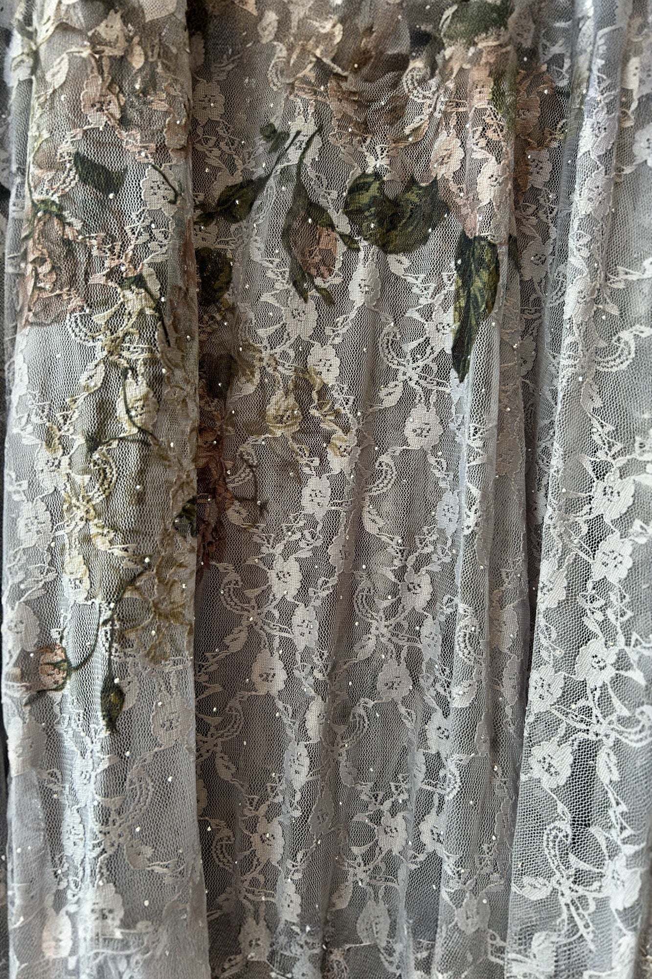 Nancy Floral Pattern Rhinestone Lace Cardigan