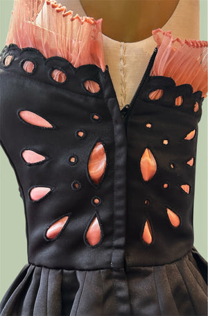 Vintage - Betsey Johnson - Embroidered & Cutout Dress Thirteen Vintage Vintage - Betsey Johnson - Embroidered & Cutout Dress Thirteen Vintage