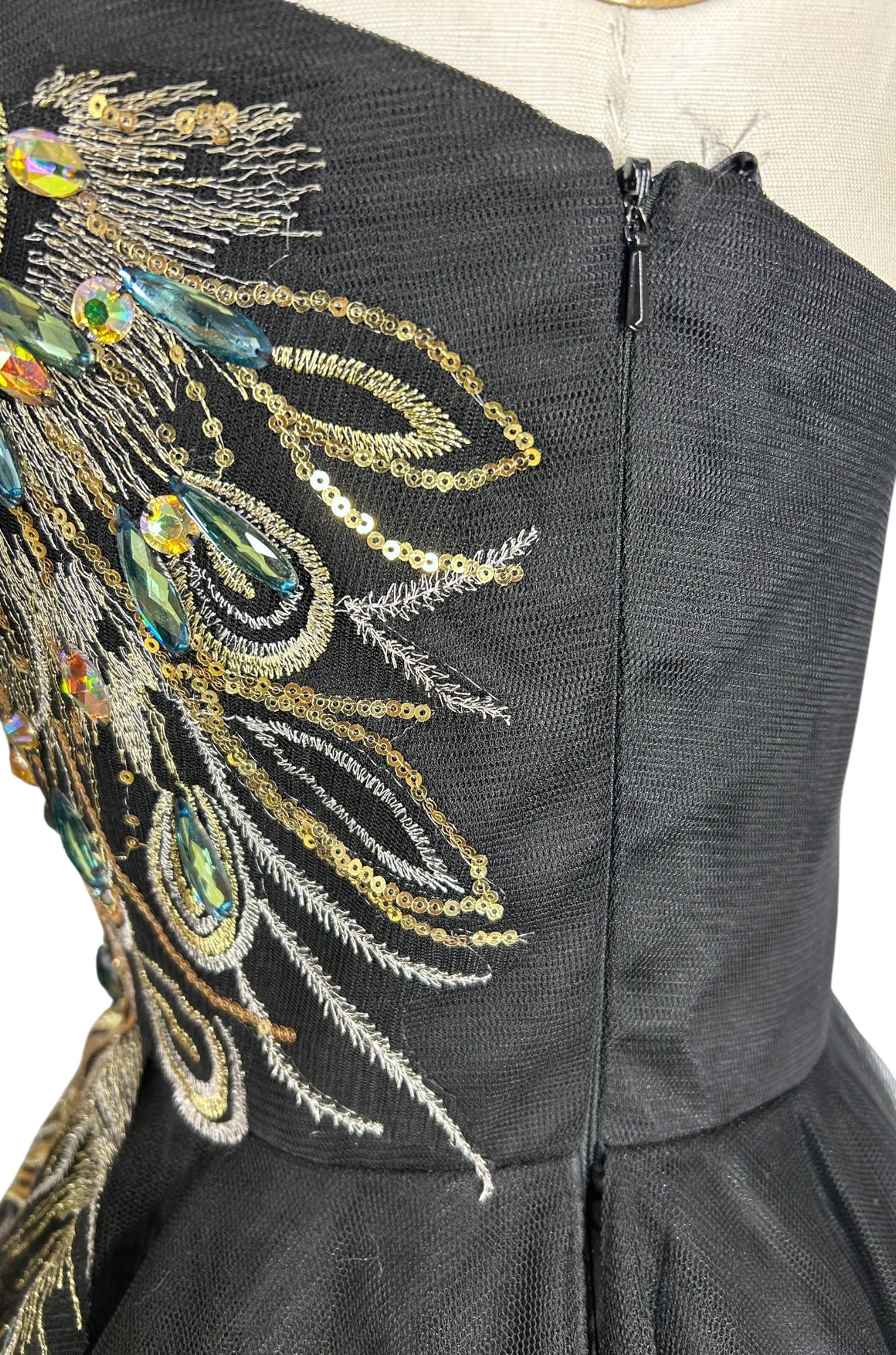 Pre-Owned Windsor Black Tulle Peacock Formal Dress | Hand Beaded