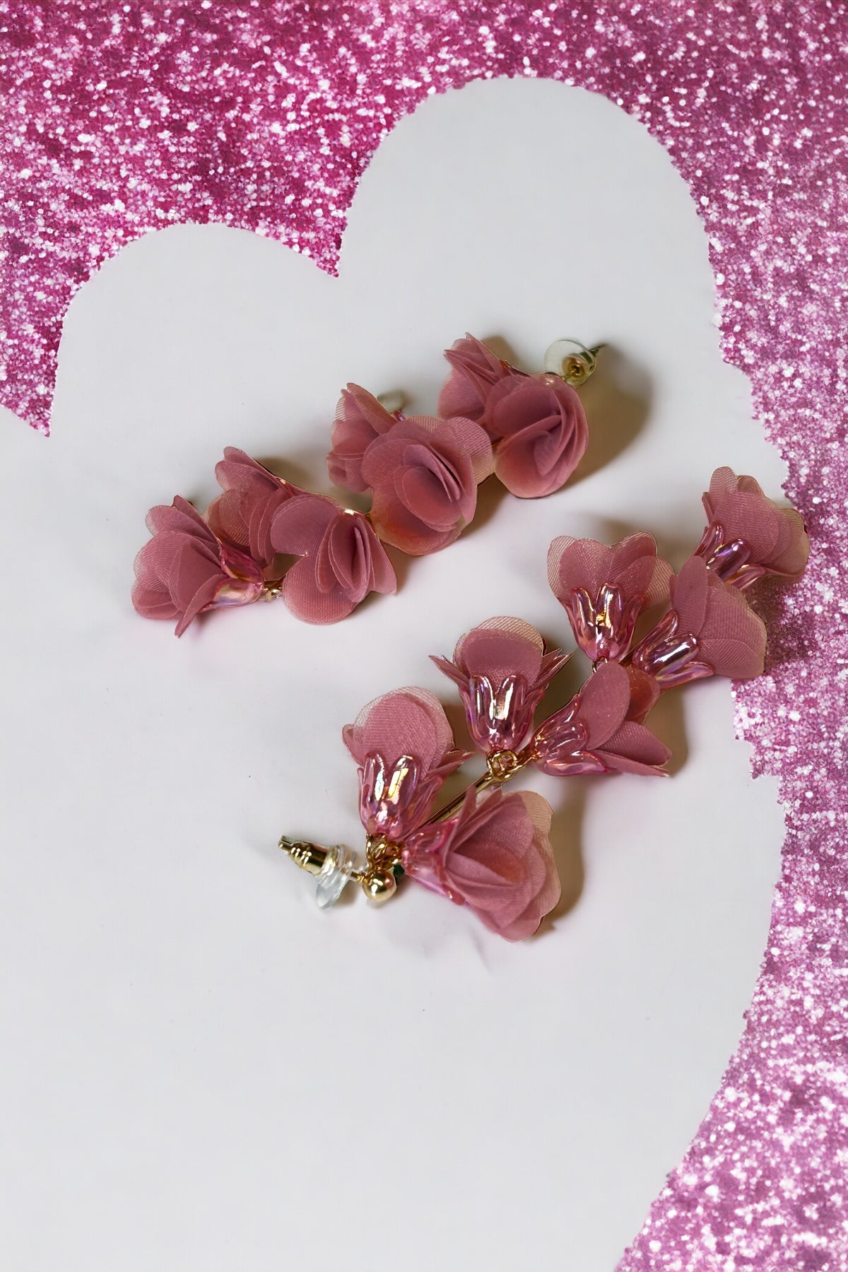 Valentina Mesh Flower Dangling Earrings