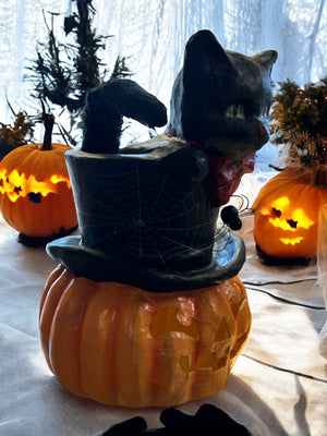 Bethany Lowe  - Top Hat Surprise Jack O'lantern