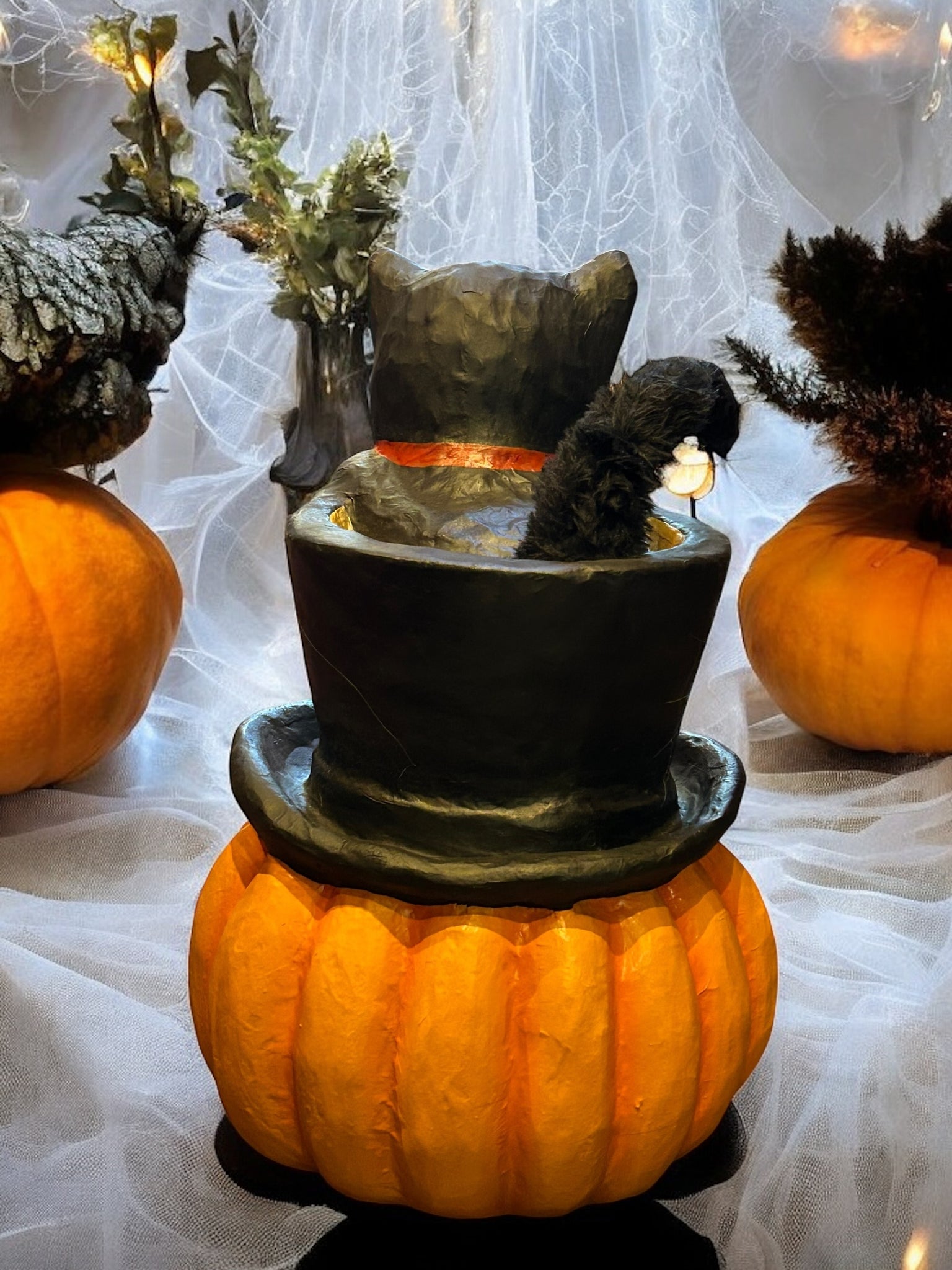 Bethany Lowe  - Top Hat Surprise Jack O'lantern