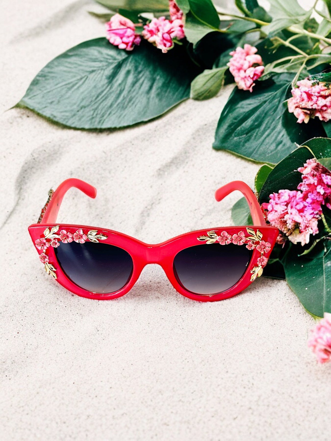 Mya Flowers Embellished Cat Eye Sunglasses