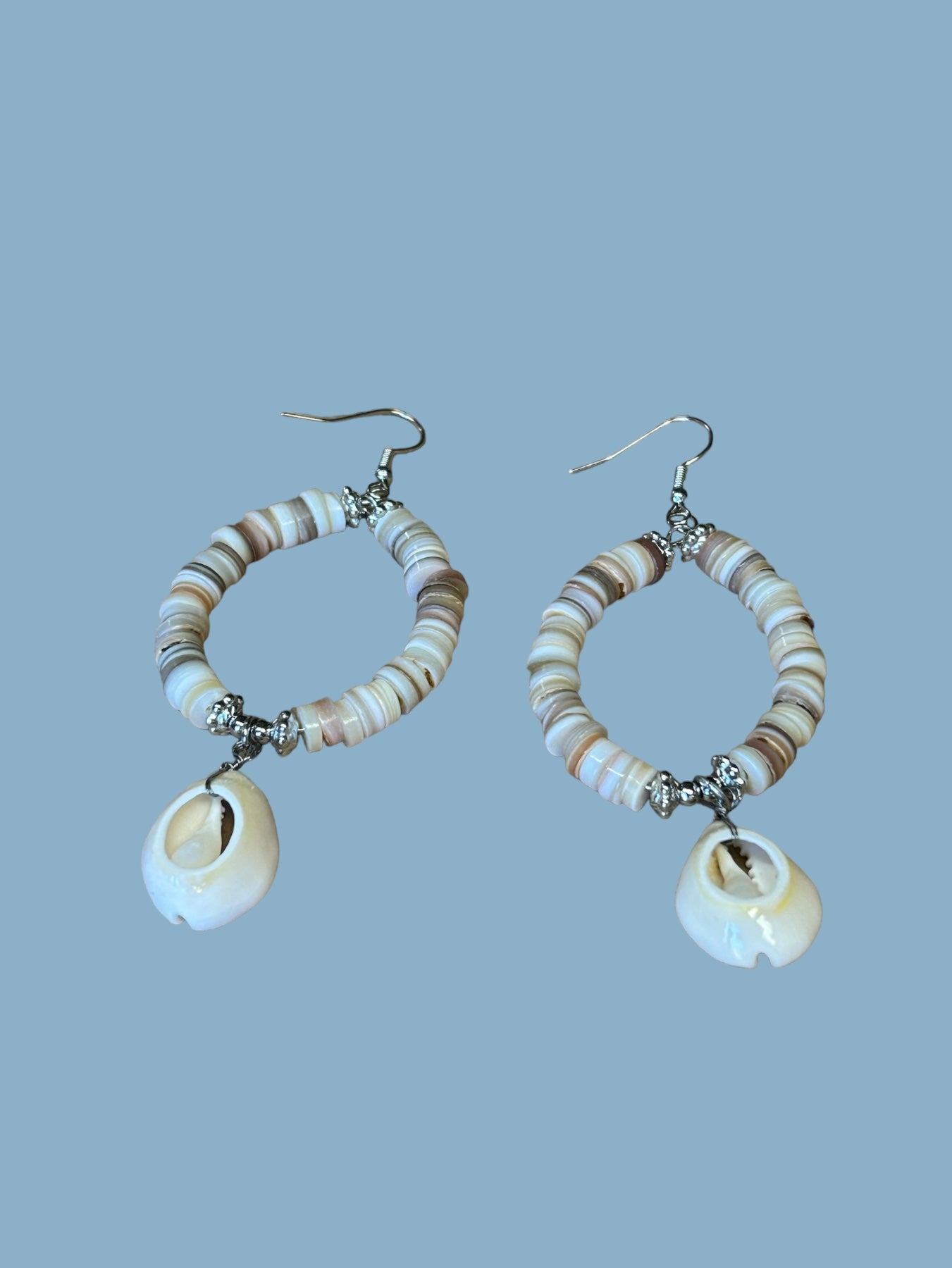 Inka DISC HOOP DROP EARRINGS WITH SHELL