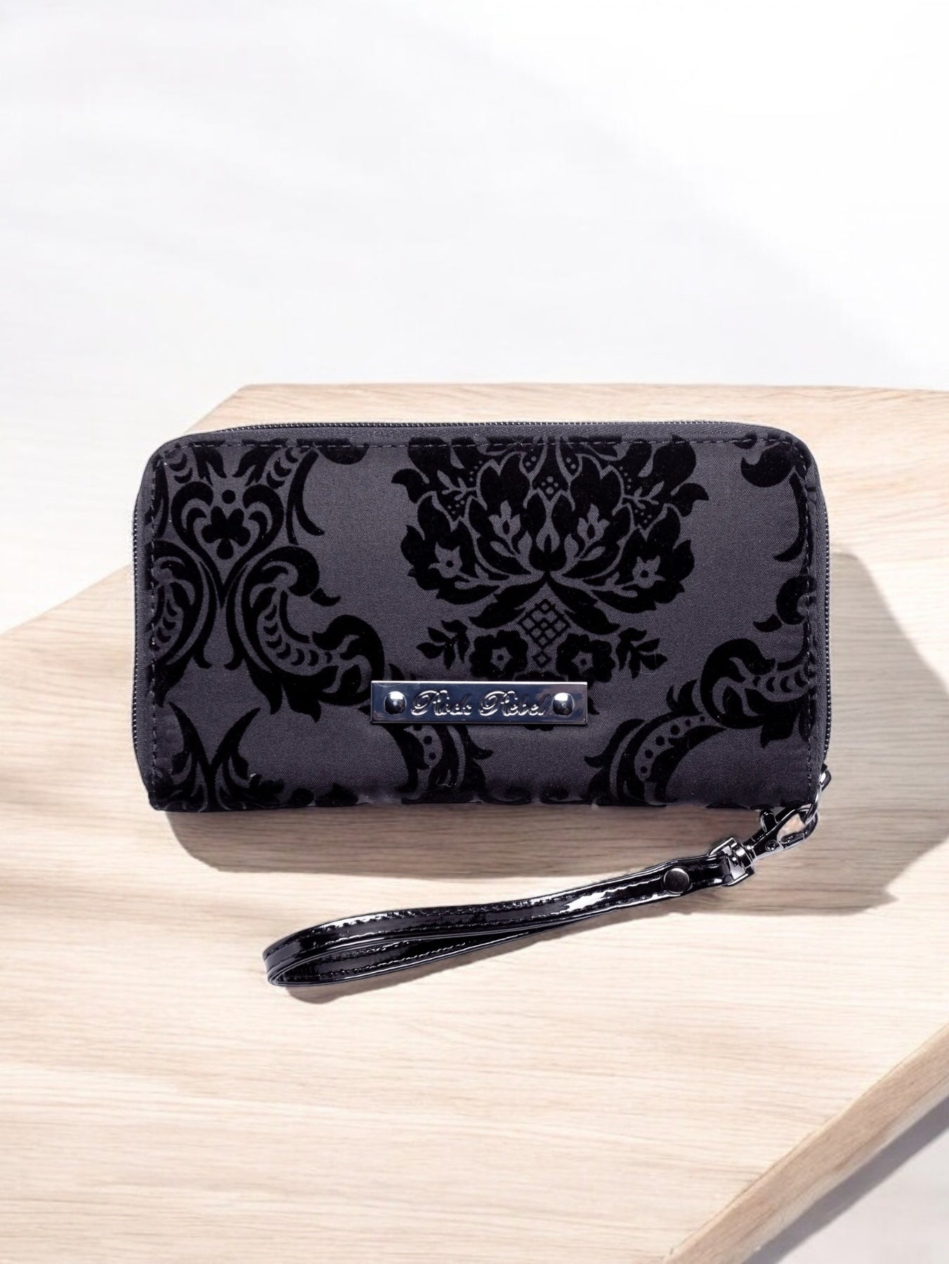 ROCK REBEL - Violet Damask Wallet