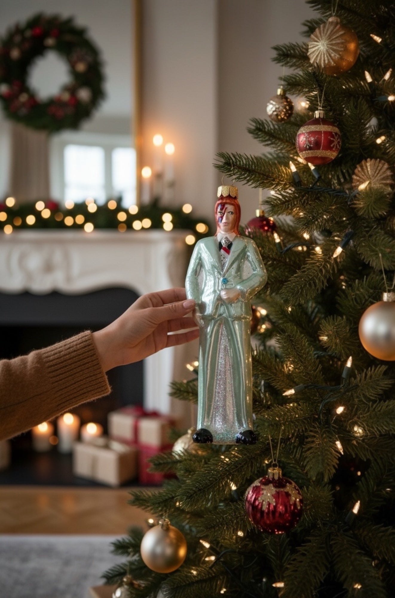 David Bowie "Life On Mars" Glass Ornament